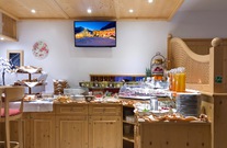 Reichhaltiges Frühstücksbuffet