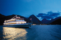 ms-tirol-bei-nachtachenseeschiffahrt.jpg